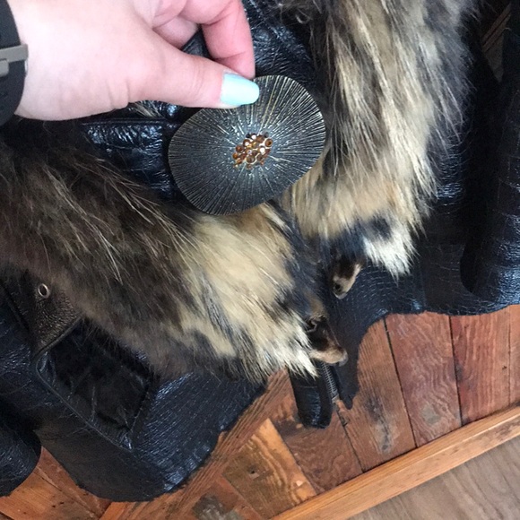 Designer Leather Coates - Picture 3 of 6